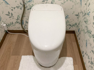 トイレリフォーム コンパクトなトイレがついた、すっきりお掃除がしやすいレストルーム