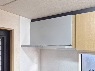 小工事 シンプルで使いやすいレンジフード