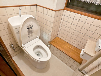 トイレリフォーム 将来を見据えたバリアフリー対応の安心レストルーム